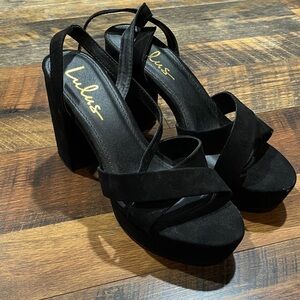 Lulu's Black Suede Heels